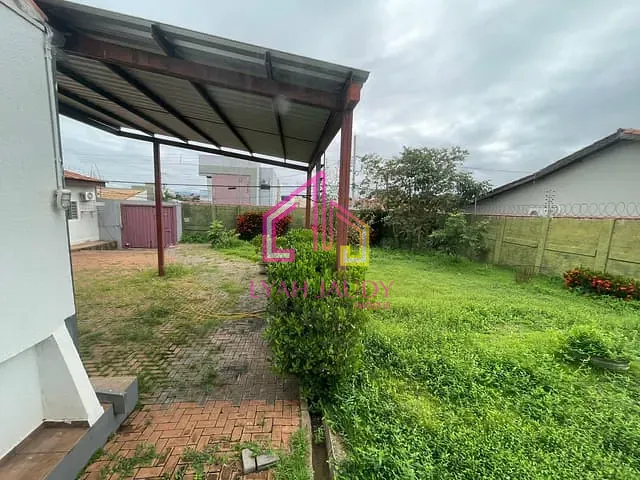 Casa com 550m² 4 quartos e 2 banheiros, para alugar, no bairro Morada do Ouro em Cuiabá
