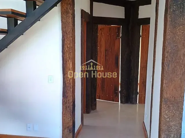 Casa com 300m² 2 quartos e 1 banheiro, à venda, no bairro Bela Vista em Itatiaia