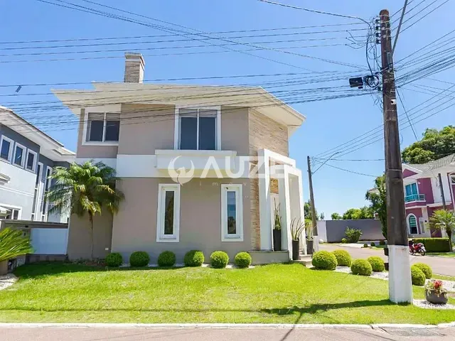 Casa com 305m² 4 quartos e 4 banheiros, à venda, no bairro Umbará em Curitiba