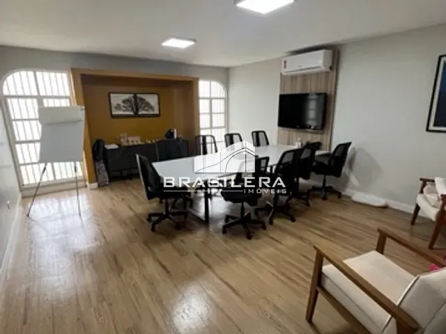 Casa com 500m², à venda, no bairro Setor Marista em Goiânia