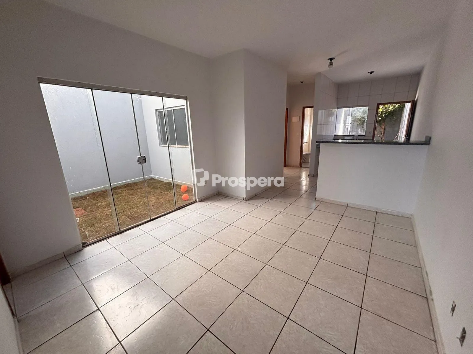 Casa, 3 quartos, 75 m² - Foto 2