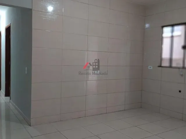Casa 3 quartos e 1 banheiro, à venda, no bairro Jardim San Raphael V em Arapongas