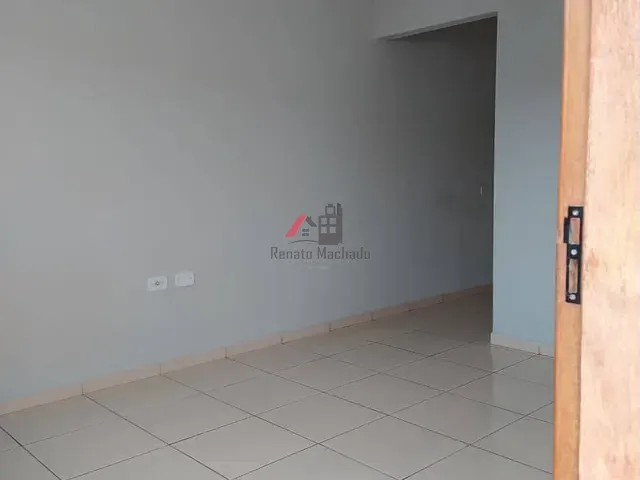 Casa 3 quartos e 1 banheiro, à venda, no bairro Jardim San Raphael V em Arapongas