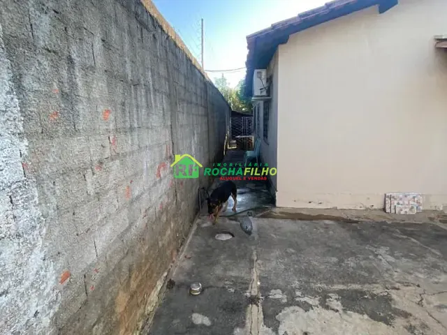 Casa com 300m² 2 quartos e 1 banheiro, à venda, no bairro Esplanada em Teresina