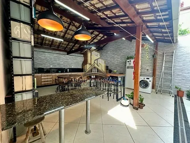 Casa com 204m² 3 quartos e 1 banheiro, à venda, no bairro Parque Xangri-La em Contagem