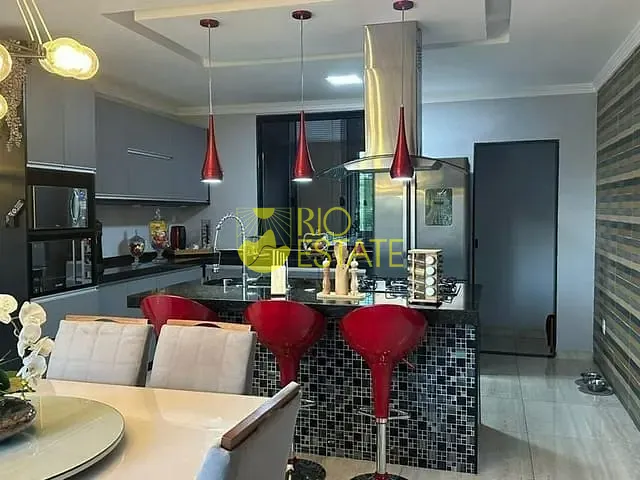 Casa com 150m² 4 quartos e 3 banheiros, à venda, no bairro Jardim Real em Pinheiral