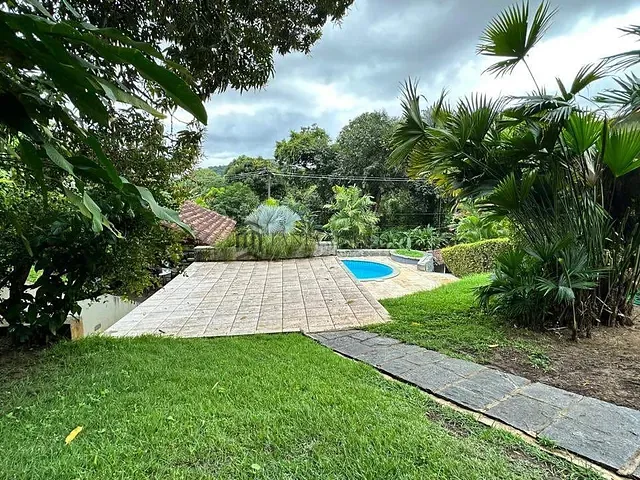 Casa 6 quartos e 3 banheiros, à venda, no bairro Apipucos em Recife