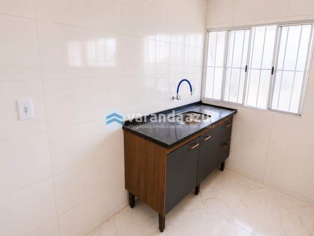 Casa com 62m² 2 quartos e 1 banheiro, para alugar, no bairro Vila Brasileira em Mogi das Cruzes