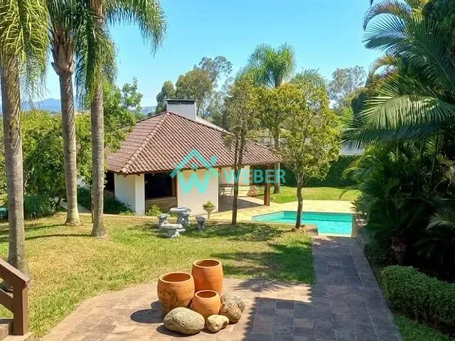 Casa com 1058m² 3 quartos e 3 banheiros, à venda ou para alugar, no bairro Ideal em Novo Hamburgo