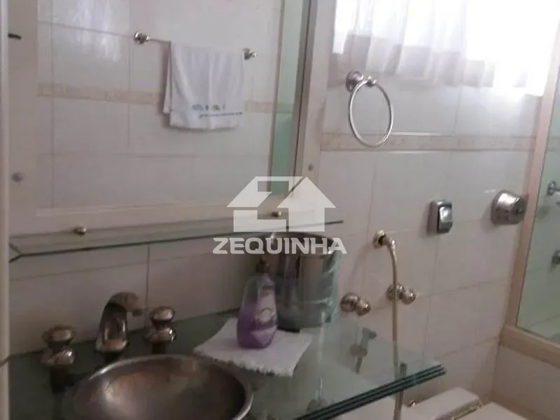 Casa, 3 quartos, 220 m² - Foto 4