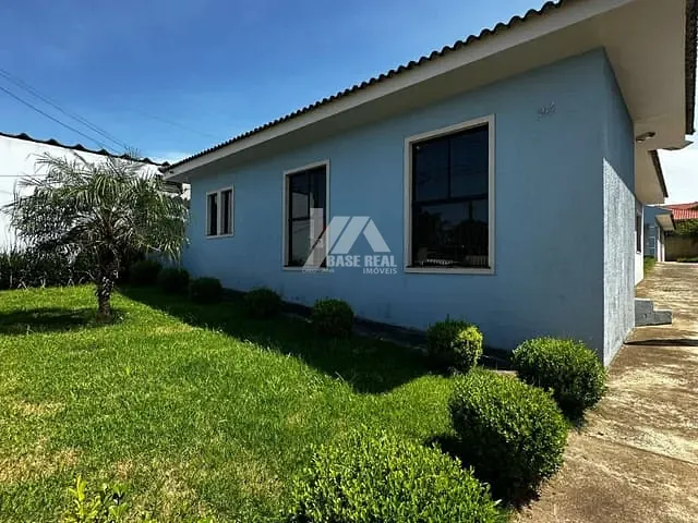 Casa com 630m², à venda, no bairro Jardim Carvalho em Ponta Grossa