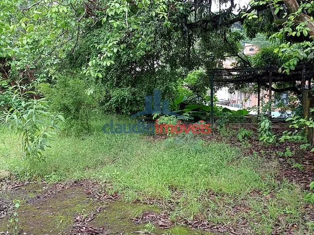 Casa à venda, no bairro Retiro em Volta Redonda