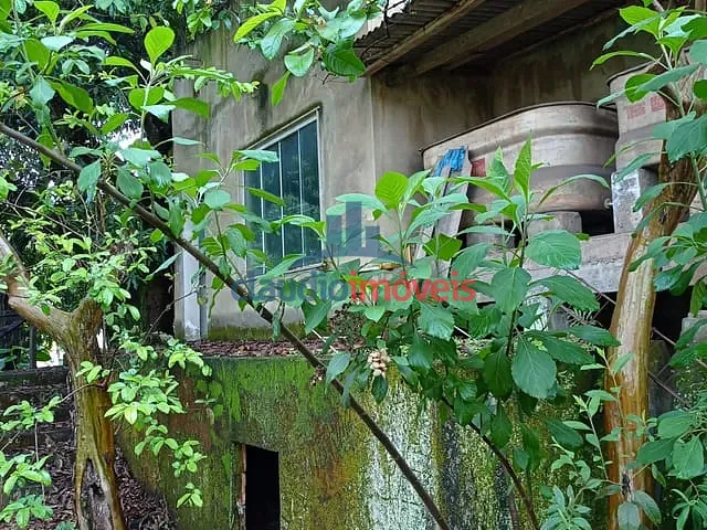 Casa à venda, no bairro Retiro em Volta Redonda