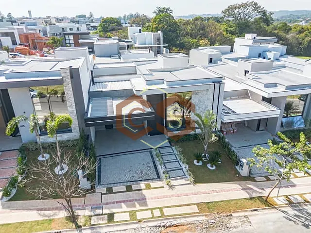 Casa com 300m² 3 quartos e 4 banheiros, à venda, no bairro Jardim Residencial London Park em Indaiatuba