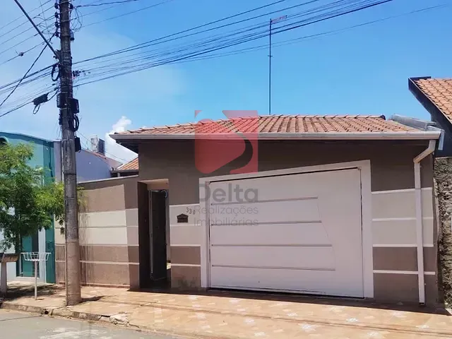 Casa 2 quartos e 1 banheiro, à venda, no bairro Jardim América em Pirassununga