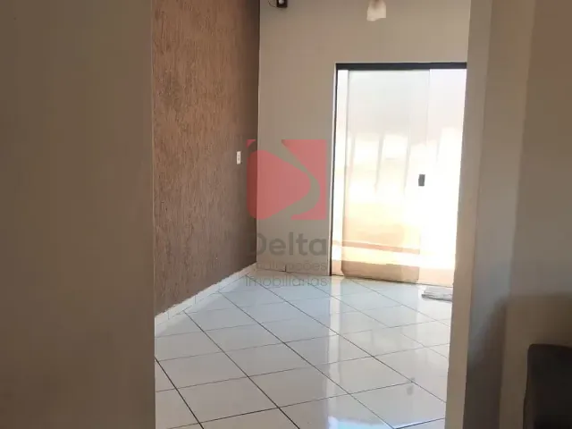Casa 2 quartos e 1 banheiro, à venda, no bairro Jardim América em Pirassununga