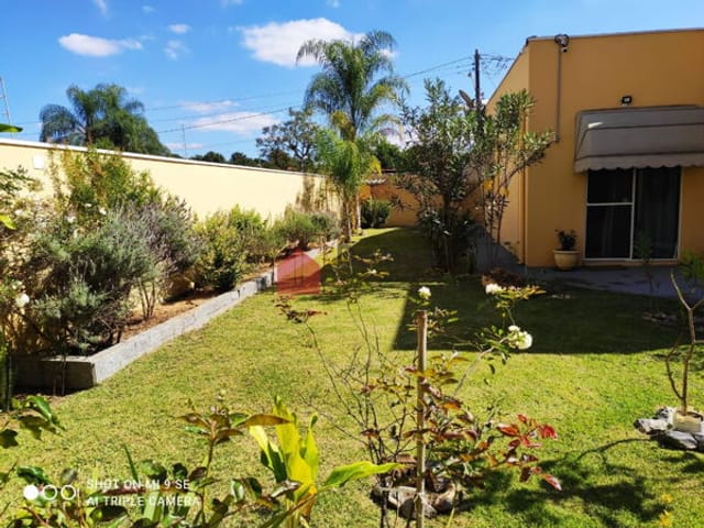 Casa com 364m², à venda, no bairro Belvedere Club dos 500 em Guaratinguetá