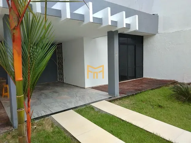 Casa 3 quartos e 2 banheiros, à venda, no bairro Marco em Belém