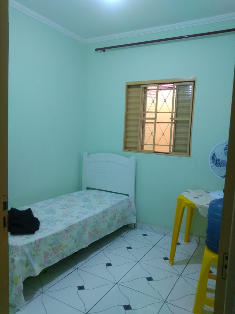 Casa à venda com 2 quartos, 77m² - Foto 8