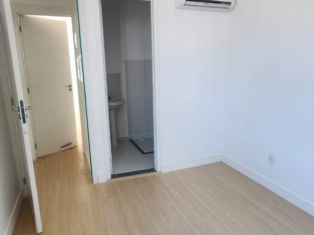 Casa com 60m² 2 quartos e 2 banheiros, à venda, no bairro Ponta Negra em Manaus