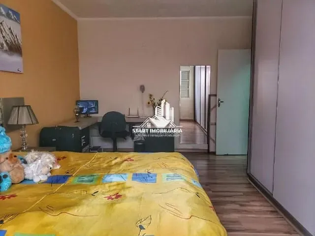 Casa com 323m² 2 quartos e 2 banheiros, à venda, no bairro Palmeiras em Pederneiras