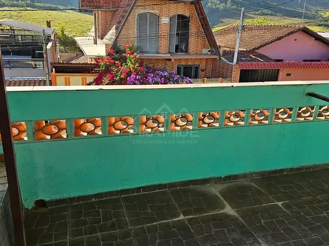 Casa com 163m² 3 quartos e 1 banheiro, à venda, no bairro Jardim Esperança em Poços de Caldas