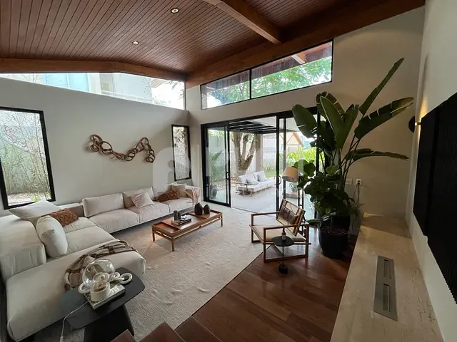 Casa com 600m² 4 quartos e 7 banheiros, à venda, no bairro Alphaville Residencial Um em Barueri