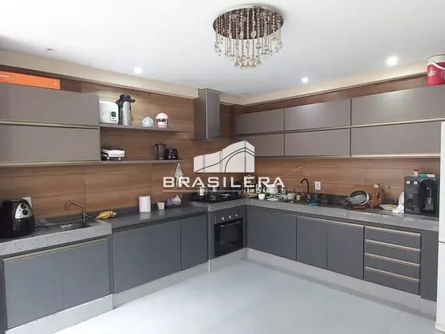 Casa com 156m² 3 quartos e 2 banheiros, à venda, no bairro Parque Amazônia em Goiânia