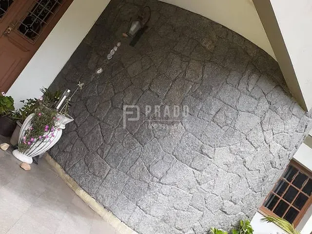 Casa com 283m² 4 quartos e 4 banheiros, à venda, no bairro Areal em Pelotas