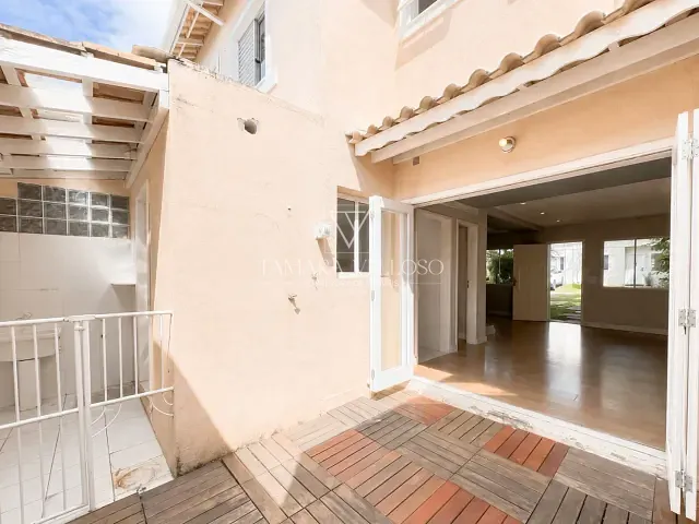 Casa 3 quartos e 3 banheiros, à venda, no bairro Vila Oliveira em Mogi das Cruzes