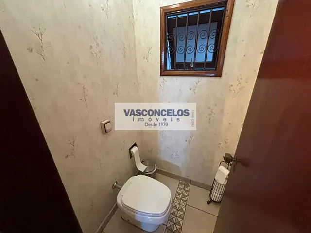 Casa com 360m² 3 quartos e 5 banheiros, à venda, no bairro Jardim das Colinas em São José dos Campos