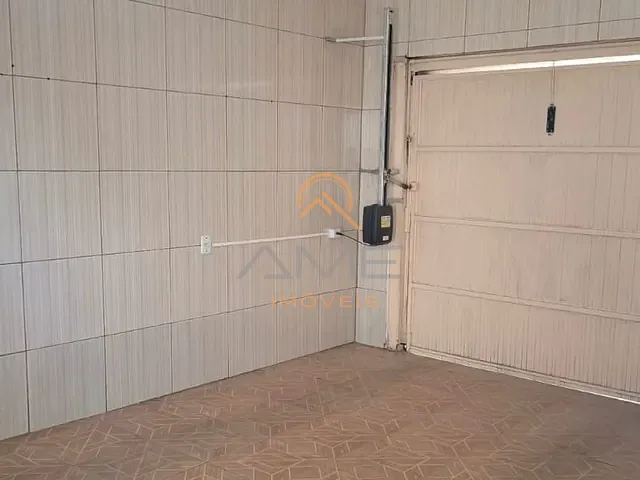Casa 2 quartos e 3 banheiros, à venda, no bairro Fragata em Pelotas