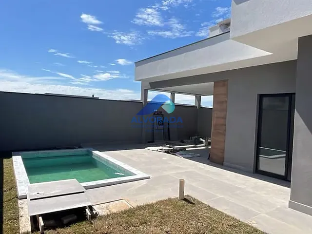 Casa com 360m² 3 quartos e 4 banheiros, à venda, no bairro Piedade em Caçapava