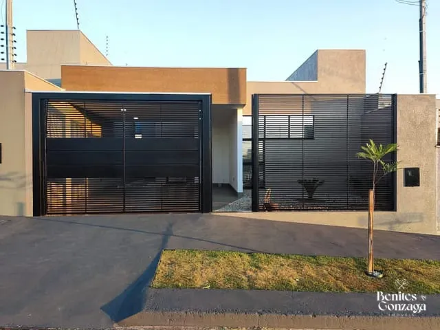 Casa com 206m² 3 quartos e 3 banheiros, à venda, no bairro Residencial Ícaro em Maringá