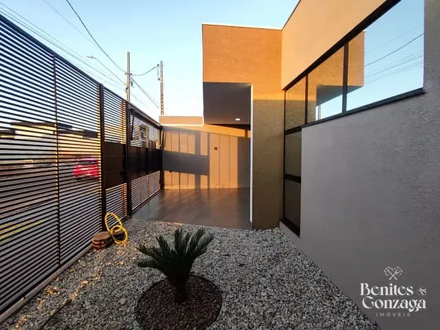 Casa com 206m² 3 quartos e 3 banheiros, à venda, no bairro Residencial Ícaro em Maringá