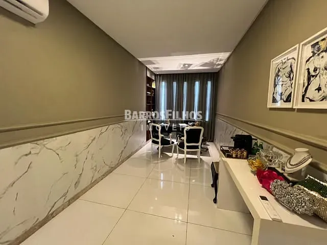 Casa com 280m² 4 quartos e 4 banheiros, à venda, no bairro Grageru em Aracaju
