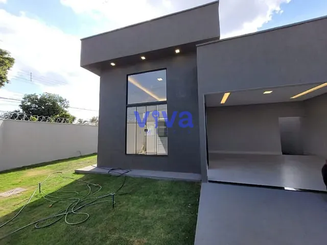Casa com 375m² 3 quartos e 3 banheiros, à venda, no bairro Parque Veiga Jardim em Aparecida de Goiânia