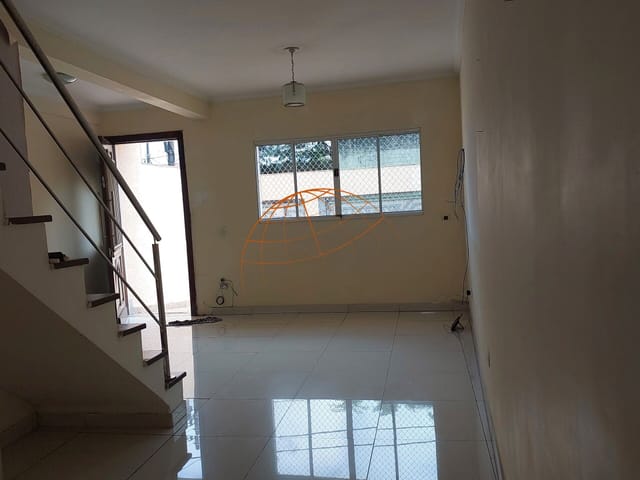 Casa 2 quartos e 3 banheiros, à venda, no bairro Barro Branco em Cotia