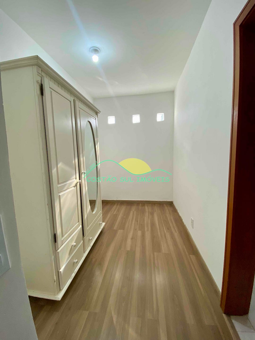 Casa à venda com 2 quartos, 125m² - Foto 34