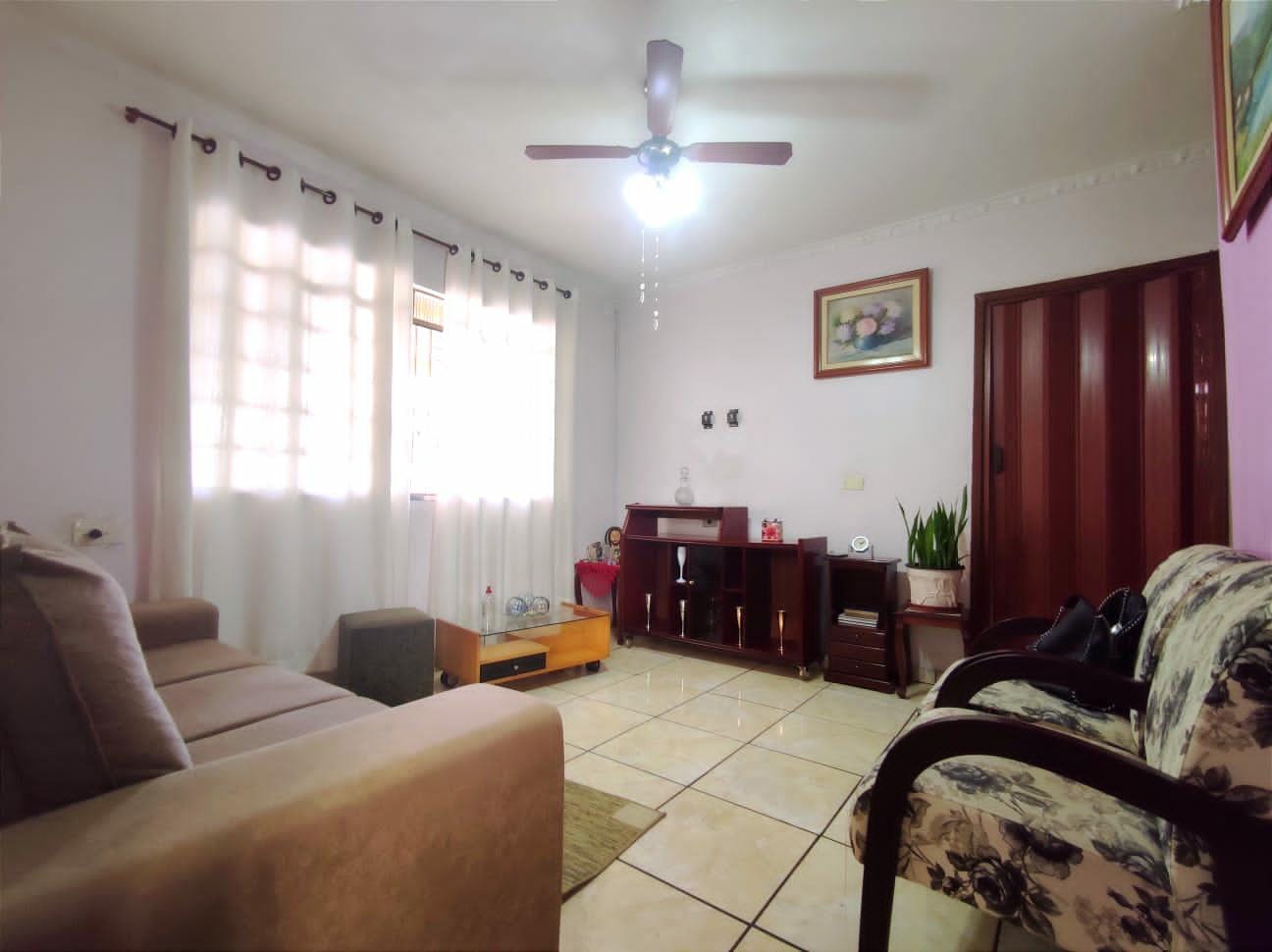 Casa à venda 2 Quartos, 2 Vagas, Parque Independência, São Paulo - SP