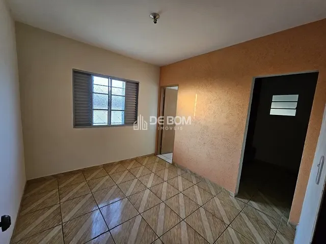 Casa 5 quartos e 4 banheiros, à venda, no bairro Santa Lúcia em Poços de Caldas