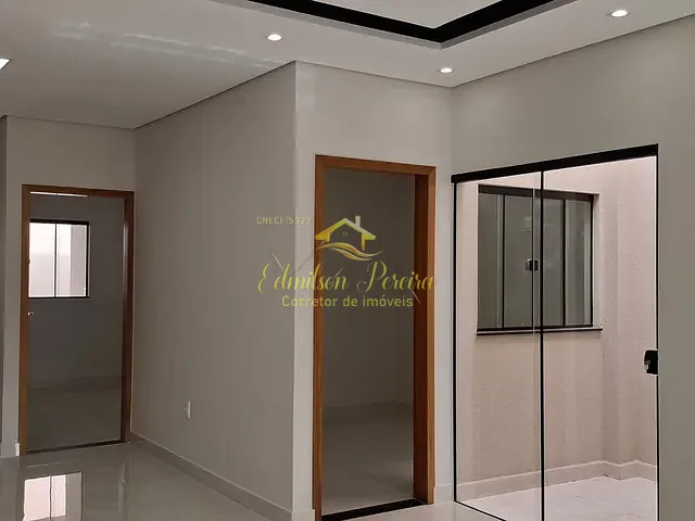 Casa com 150m² 3 quartos e 2 banheiros, à venda, no bairro Bandeirantes em Londrina