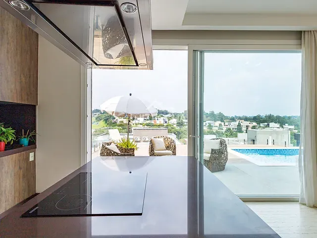 Casa com 510m² 3 quartos e 4 banheiros, à venda, no bairro Granja Viana em Carapicuíba