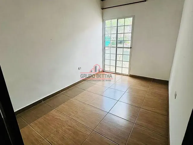 Casa com 125m² 8 quartos e 8 banheiros, à venda ou para alugar, no bairro Parque Esmeralda em Barueri