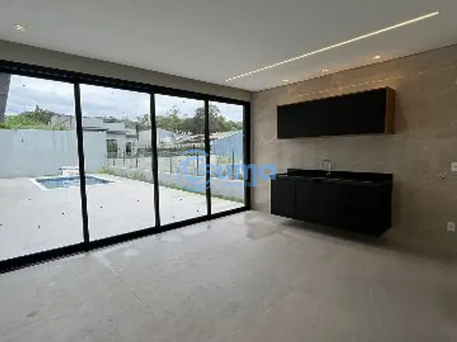 Casa com 492m² 3 quartos e 4 banheiros, à venda, no bairro Condomínio Residencial Campos do Conde em Bragança Paulista