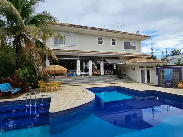 Casa com 1280m², para alugar, no bairro Residencial Aldeia do Vale em Goiânia