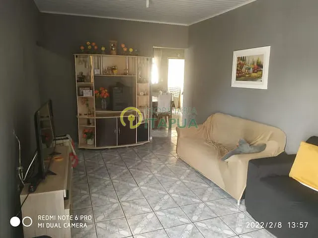 Casa com 250m² 2 quartos e 1 banheiro, à venda, no bairro Paraíso em Londrina