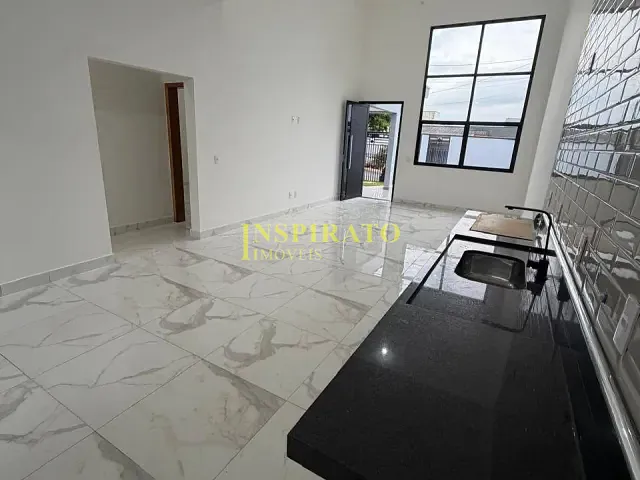 Casa com 250m² 3 quartos e 2 banheiros, à venda, no bairro Parque Santa Isabel em Itupeva