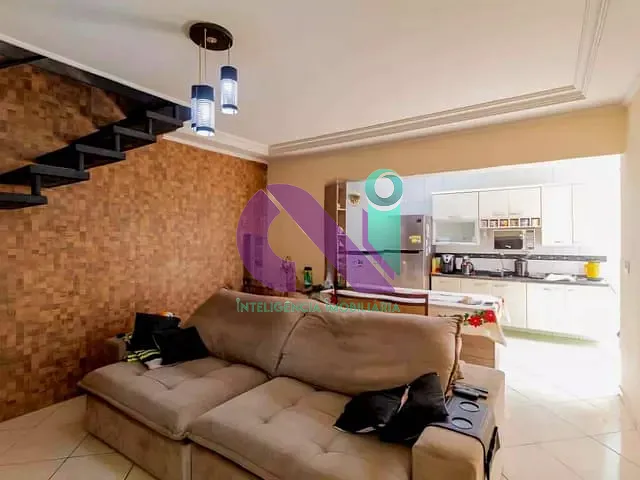 Casa com 200m² 4 quartos e 3 banheiros, à venda, no bairro Pestana em Osasco
