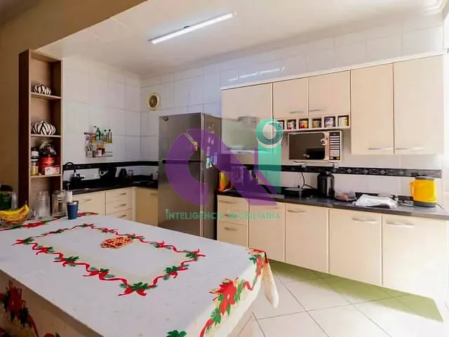 Casa com 200m² 4 quartos e 3 banheiros, à venda, no bairro Pestana em Osasco